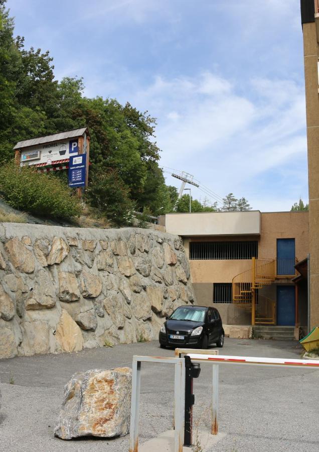 Appartement au départ des remontées mécaniques - Briançon Exterior foto